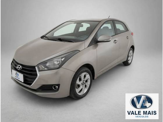 HYUNDAI HB20 1.6 COMFORT STYLE 16V FLEX 4P MANUAL HYUNDAI HB20 1.6 COMFORT STYLE 16V FLEX 4P MANUAL